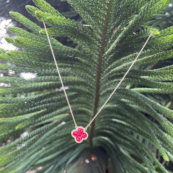 18k Gold Plated sterling silver Clover Red and Blue reversible necklace 16-18" - Picture 2 of 9